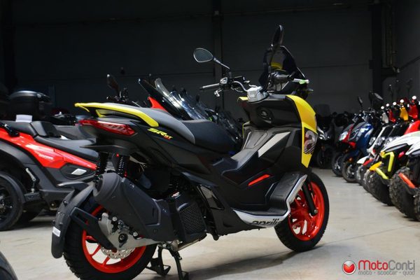 Scooter Aprilia SR-GT 125 : que vaut cette merveille ?